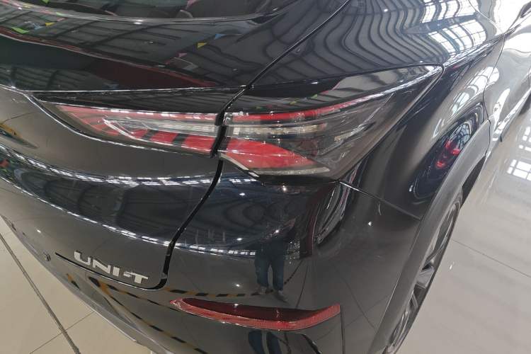 Used Changan UNI-T 2020 1.5T Prestige Version
