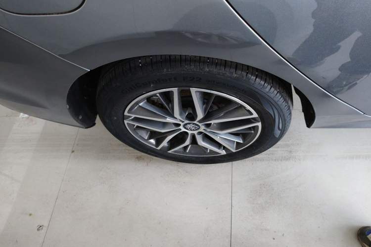 Used BYD Qin PLUS 2021 EV 500KM Premium Model
