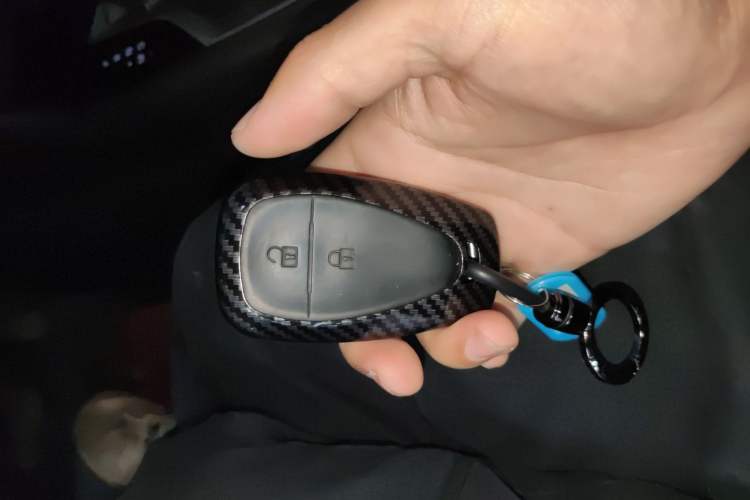 Used Chevrolet Orlando 2020 Light Hybrid Redline 530T Automatic Enjoyment Edition (5+2 Models)
