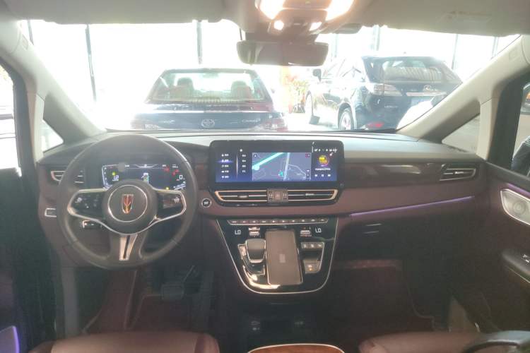 Used Hongqi HQ9 2023 2.0T Smart Connect Flagship Edition
