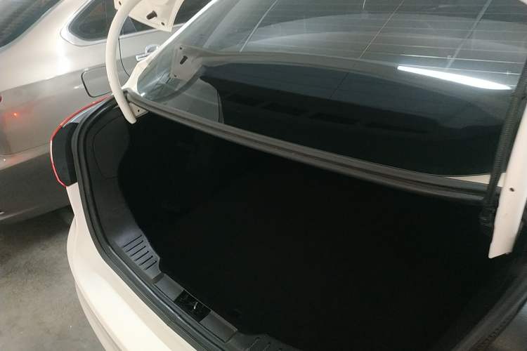 Used Ford Focus 2012 Sedan 1.6L Automatic Comfort Model