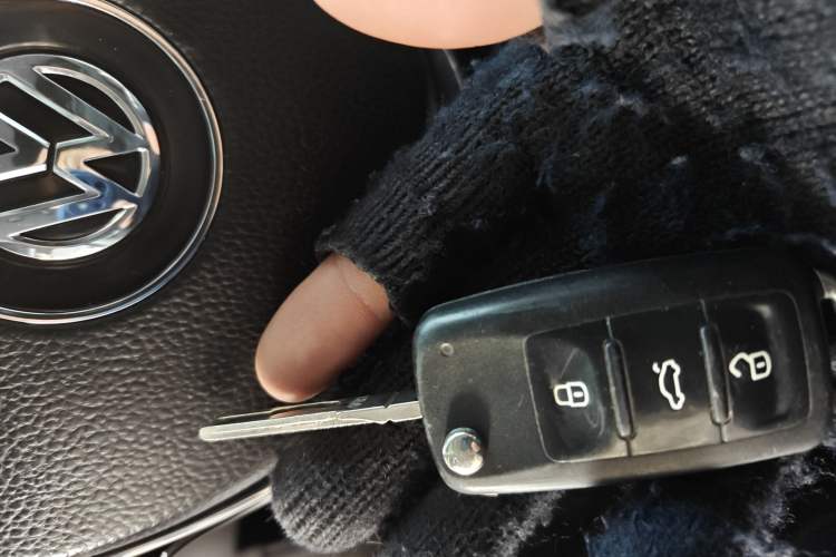 Used Volkswagen Polo 2016 1.6L Automatic Comfort Model