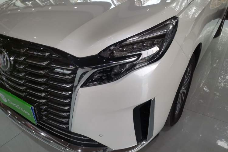 Used Buick GL8 2023 ES Lu Zun Deluxe Model
