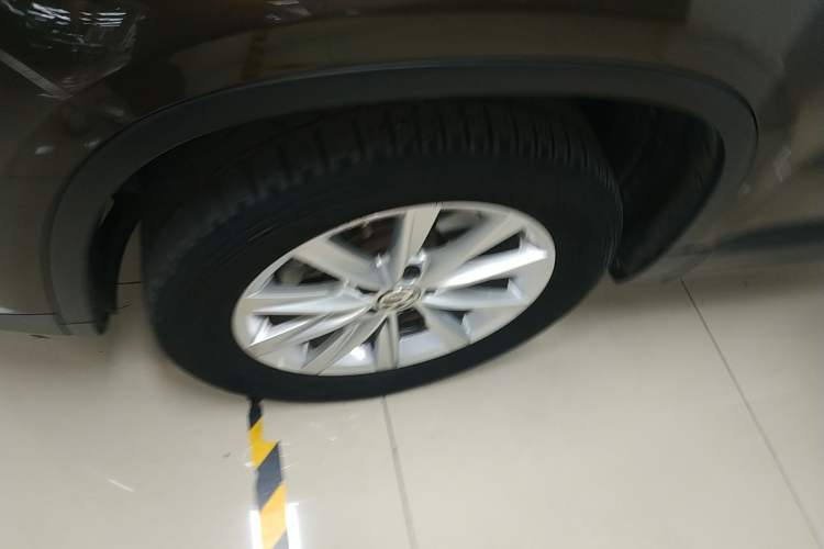 Used Volkswagen Tiguan 2016 280TSI Automatic Two-Wheel-Drive Silk Road Style Edition