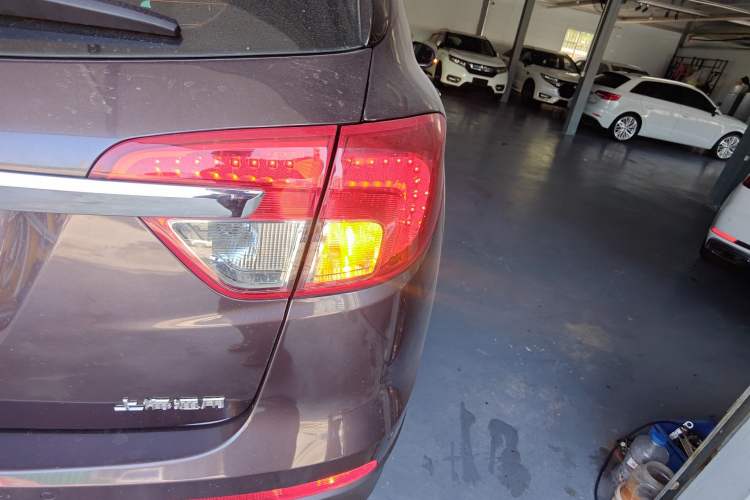 Used Buick Envision 2016 20T Two-Wheel-Drive Elite Model