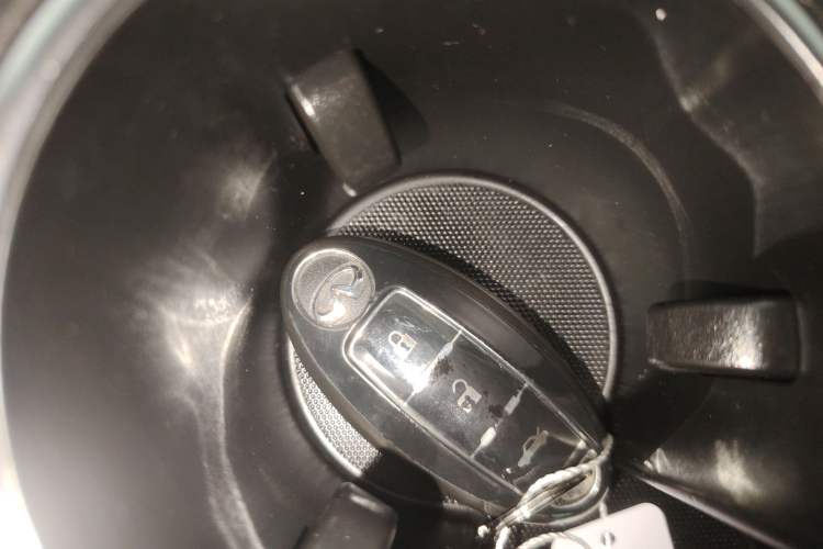 Used Infiniti Q50 2014 2.0T Comfort Edition