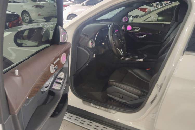 Used Mercedes-Benz GLC 2020 GLC 300 L 4MATIC Dynamic Edition