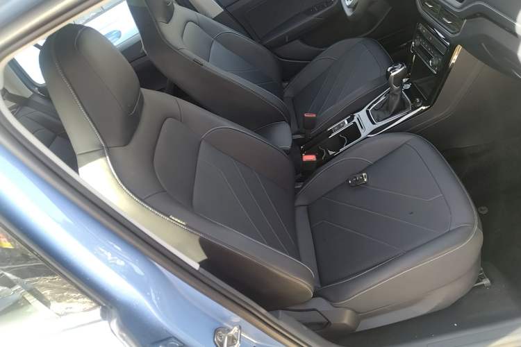 Used Volkswagen Tharu 2025 NewRui 300TSI Prestige Edition