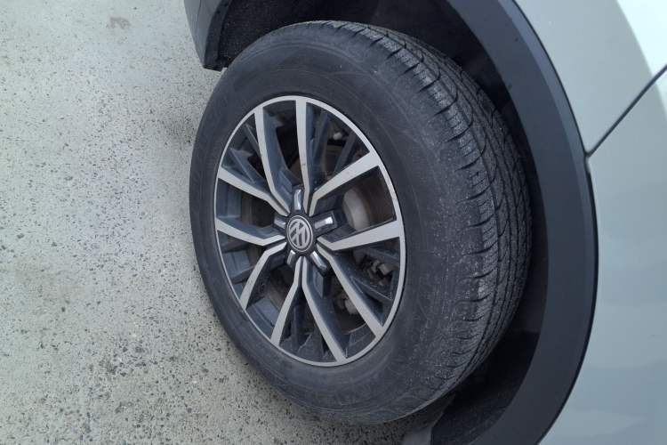 Used Volkswagen Tiguan L 2018 330TSI Automatic Two-Wheel Drive Luxury Edition
