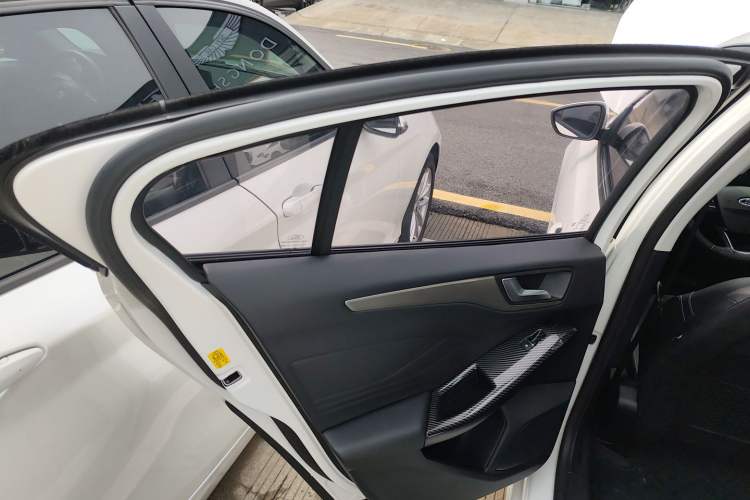 Used Ford Focus 2020 Sedan EcoBoost 180 Automatic Trend Edition
