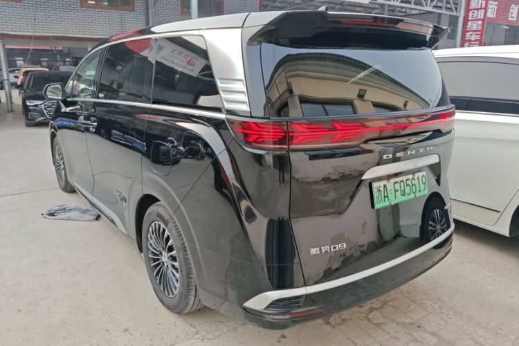 Used Denza D9 2022 DM-i 970 Four-Wheel Drive Flagship Model