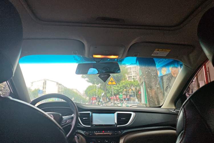 Used Buick GT 2015 15N Automatic Elite Version
