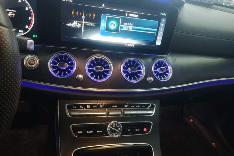 Used Mercedes-Benz E-Class 2019 E 200 L Sport Edition
