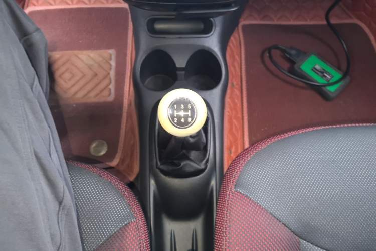 Used Baojun Lechi 2012 Revised Version 1.2L Manual Sports Edition Superior Type
