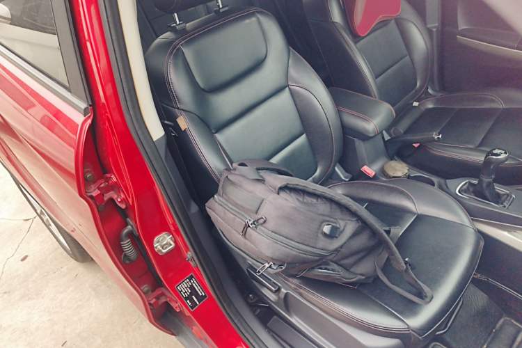 Used Changan CS35 2014 1.6L Manual Luxury Model China IV Standard