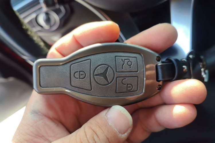 Used Mercedes-Benz GLC Coupe 2017 GLC 200 4MATIC Coupe SUV