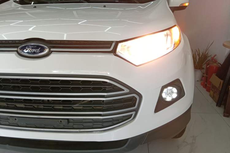 Used Ford EcoSport 2013 1.5L Automatic Fashion Model
