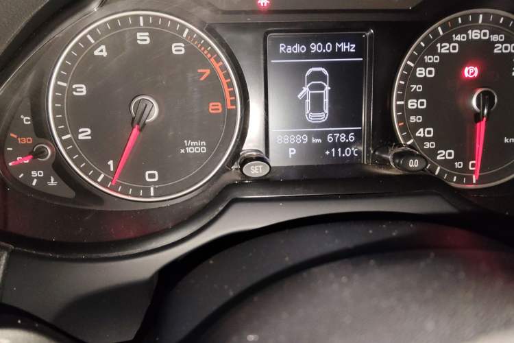 Used Audi Q5 2015 40 TFSI Technology Edition
