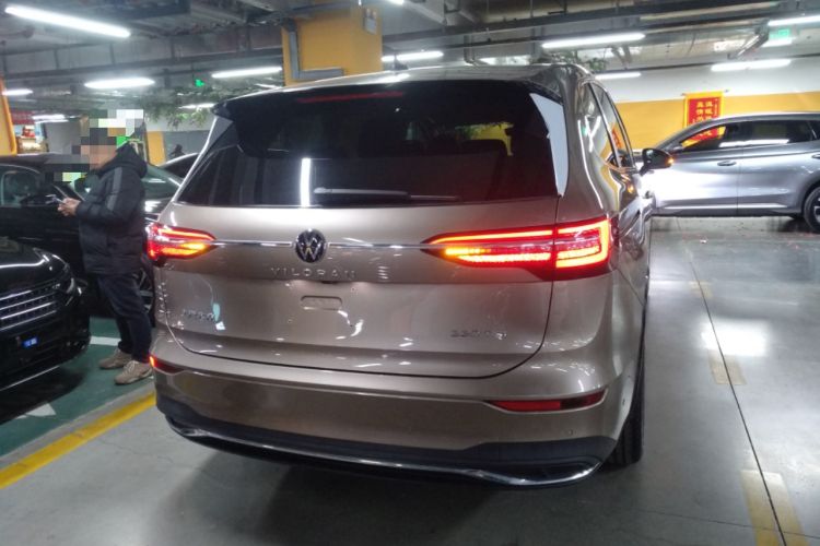 Used Volkswagen Viloran 2020 330TSI Luxury Edition
