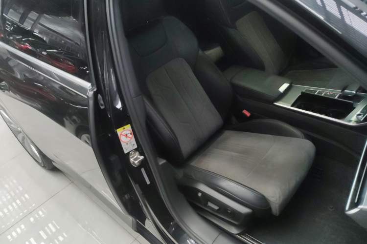 Used Audi A6L 2022 45 TFSI Prestige Dynamic Edition
