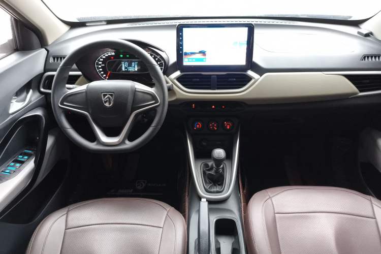 Used Baojun 510 2019 1.5L Manual Jingxiang Model 73kW China VI Emission Standard
