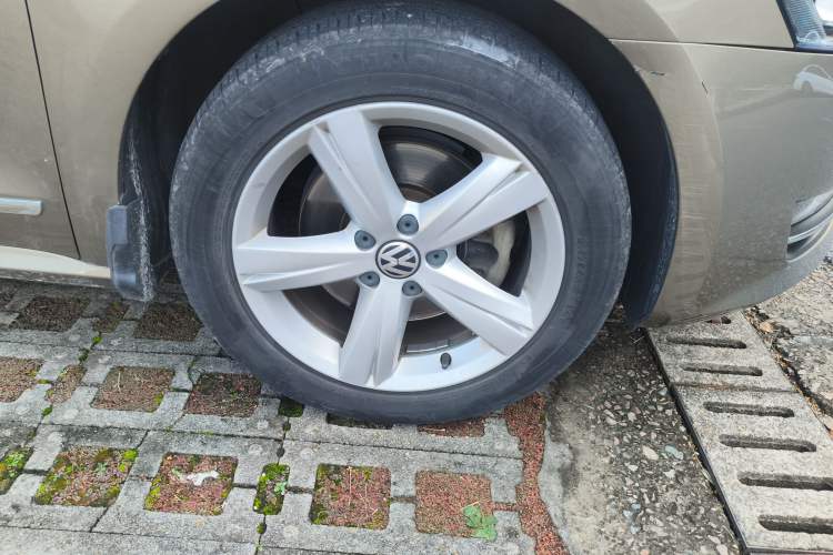 Used Volkswagen Passat 2015 1.8TSI DSG Prestige Edition
