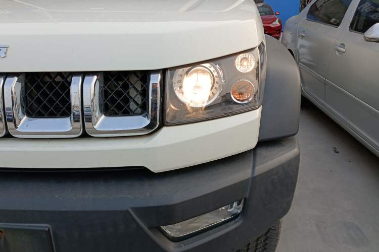 Used BAIC Off-Road BJ40 2016 40L 2.3T Automatic All-Wheel Drive Premium Edition