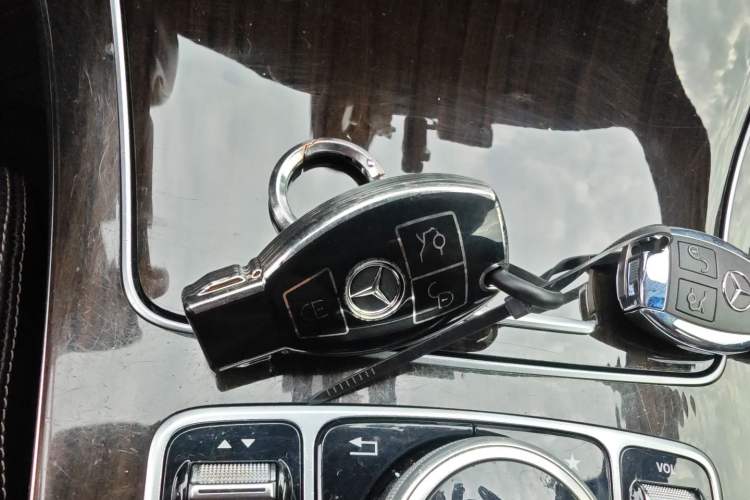 Used Mercedes-Benz GLC 2018 Facelifted GLC 260 4MATIC Dynamic Edition
