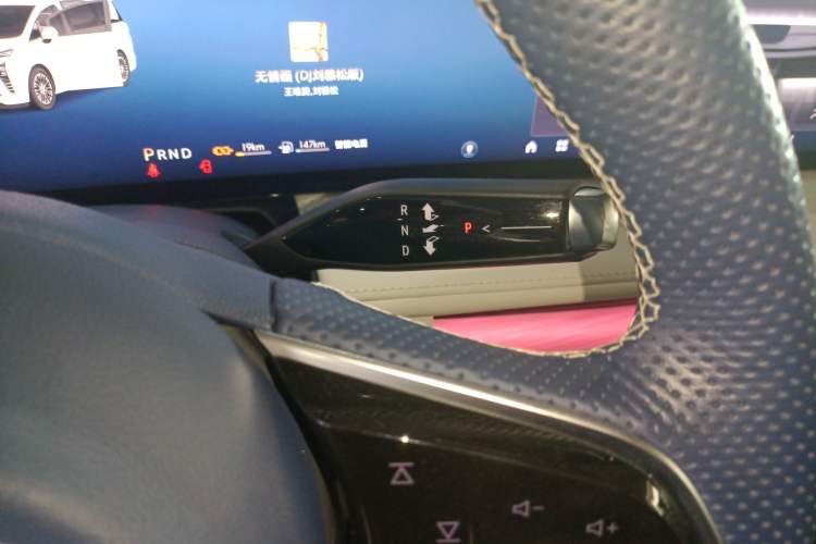 Used Buick GL8 New Energy 2024 Lu Zun Luxury Edition 7-Seater