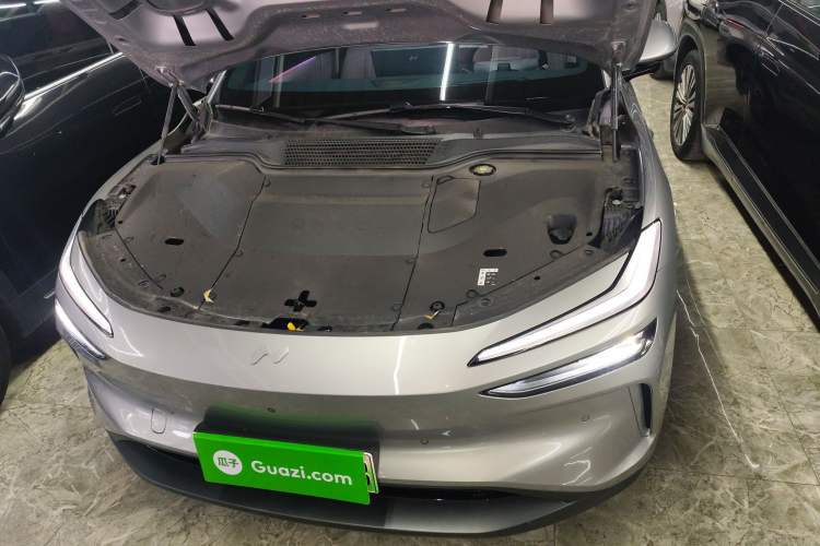 Used ONVO L60 2024 60 kWh Rear-Drive Version
