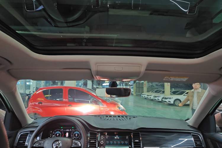 Used Skoda Kodiaq 2020 TSI330 7-Seater Two-Wheel-Drive Luxury Enjoyment Edition
