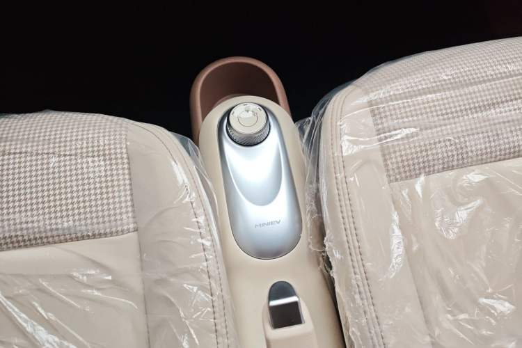 Used Wuling Hongguang MINIEV 2025 Four-Door Version Advanced Edition