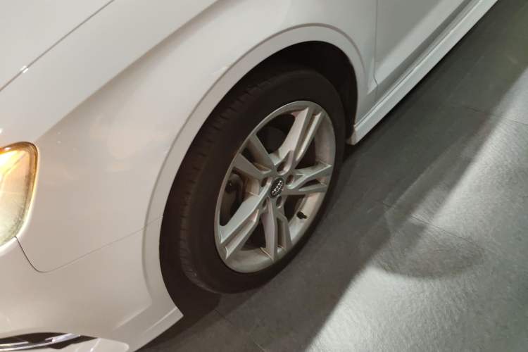 Used Audi A3 2020 Limousine 35 TFSI Fashion Edition China VI Emission Standard