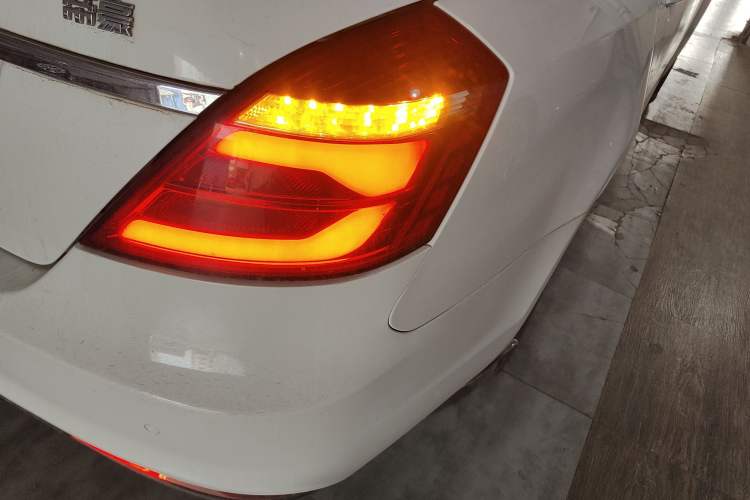 Used Geely Auto Emgrand 2017 Sedan Million Edition 1.5L CVT Luxury Model
