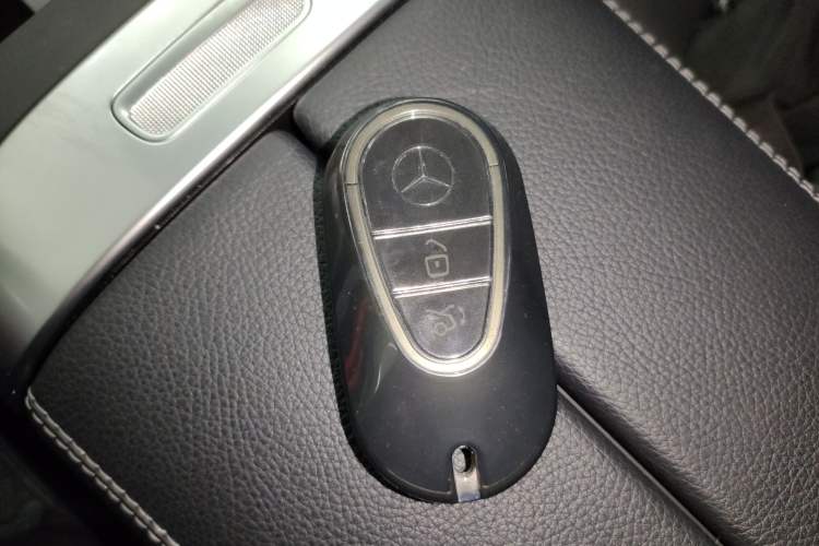 Used Mercedes-Benz C-Class 2023 Restyled C 260 L Sport Edition
