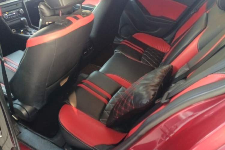 Used Mazda Mazda 3 Axela 2019 Cloud-Controlled Version Sedan 1.5L Automatic Luxury Trim China V Standard