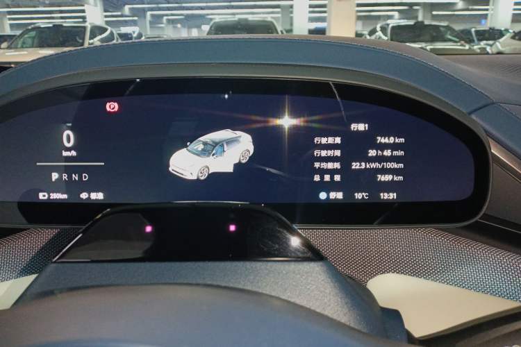 Used Zeekr 001 2025 YOU Edition 100 kWh All-Wheel Drive