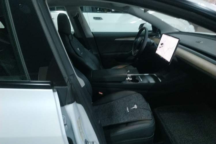 Used Tesla Model 3 2021 Standard Range Rear-Drive Upgraded Version
