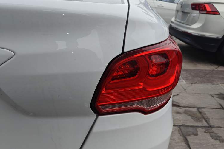 Used Chevrolet Cavalier 2019 320 Automatic Enjoyment with Sunroof
