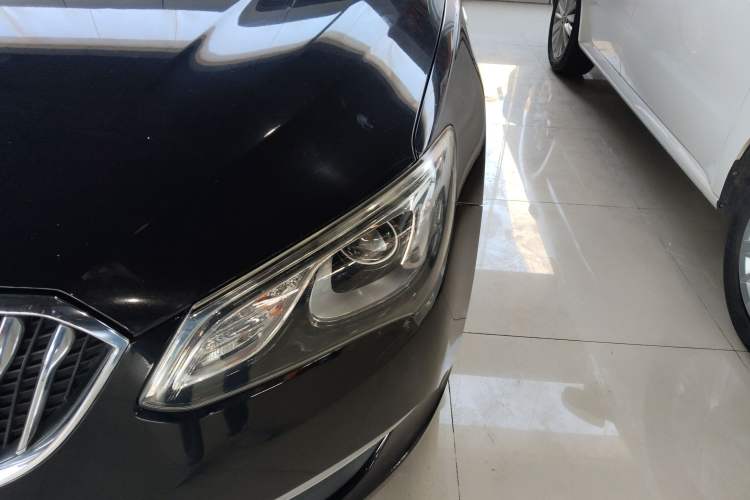 Used Buick GT 2015 15N Automatic Elite Version