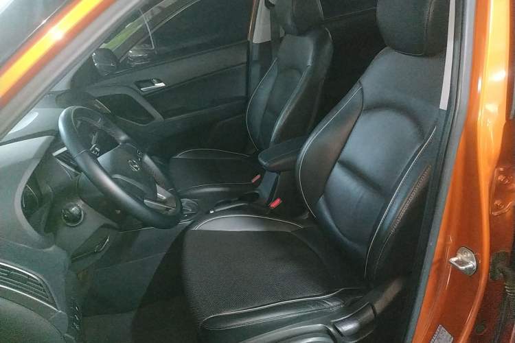 Used Hyundai ix25 2015 1.6L Automatic Two-Wheel Drive Smart GLS Trim
