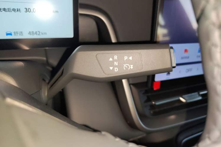 Used  eπ008 2026 Model Six-Seat Pure-Electric Family Edition