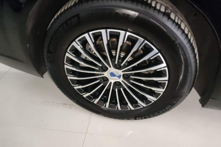 Used Denza D9 2024 DM-i 980 Four-Wheel Drive Prestige Model