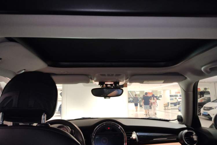 Used  MINI 2016 2.0T COOPER S SEVEN
