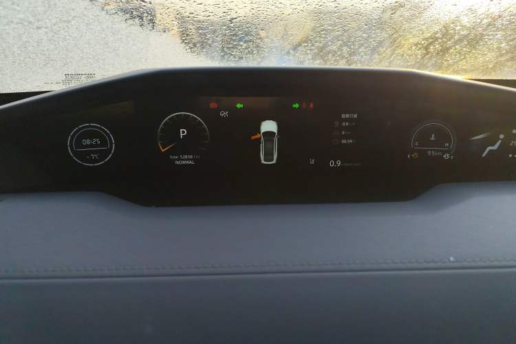 Used Changan UNI-V 2022 1.5T Prestige Version