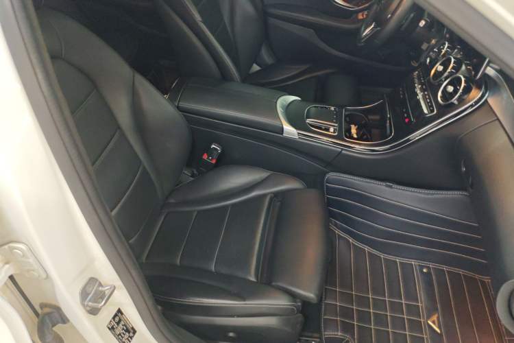 Used Mercedes-Benz C-Class 2019 C 260 L Sport Edition
