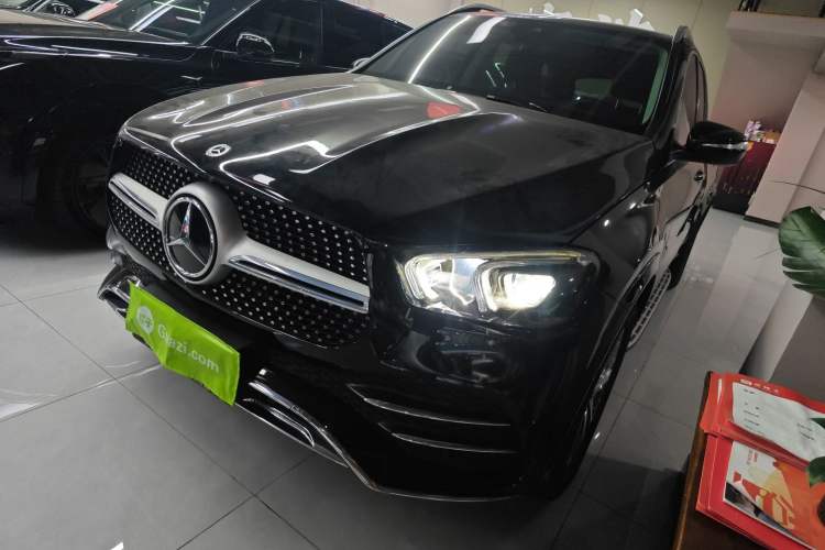 Used Mercedes-Benz GLE 2023 GLE 350 4MATIC Stylish Model

