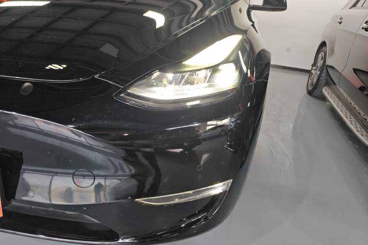 Used Tesla Model Y 2021 Standard Range Rear-Wheel Drive Version