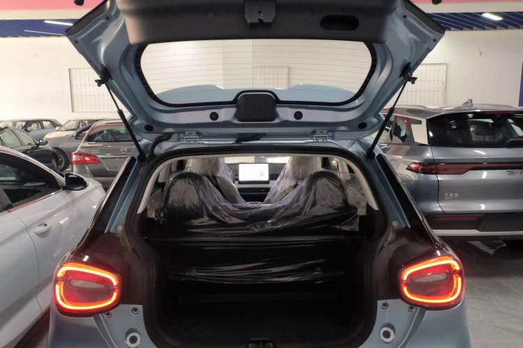 Used Dongfeng NAMMI 01 2024 New Edition 330 Plus Smart+