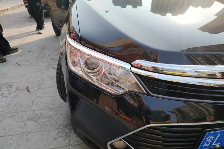 Used Toyota Camry 2016 2.0G 10th Anniversary Leading Edition
